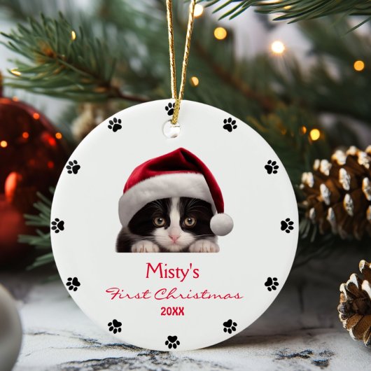 Niedlich Tuxedo Cat Weihnachtsmannmütze Paw Print Keramik Ornament