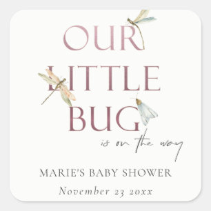 Niedlich unsere kleine Bug Pink Dragonfly Babydusc Quadratischer Aufkleber