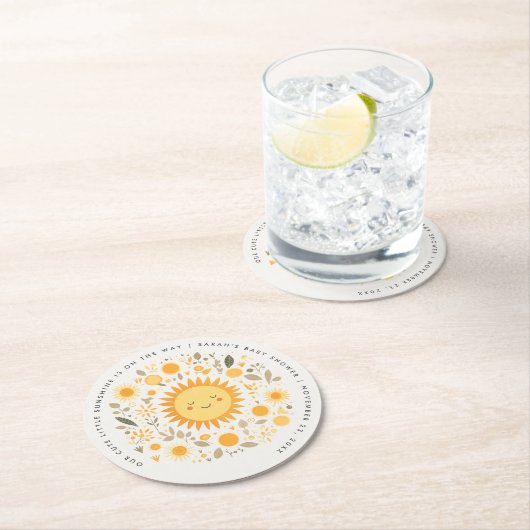 Niedlich unsere kleine Sonnenschutzdusche Boho Sun Runder Pappuntersetzer (Vor Ort)