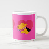 Niedlich Valentines Airedale Terrier Hund mit Rose Jumbo-Tasse (Rechts)