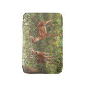 Niedlich Whitetail Deer Twin Fawns Badematte (Vorderseite Vertikal)