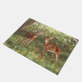Niedlich Whitetail Deer Twin Fawns Fußmatte (Schrägansicht)