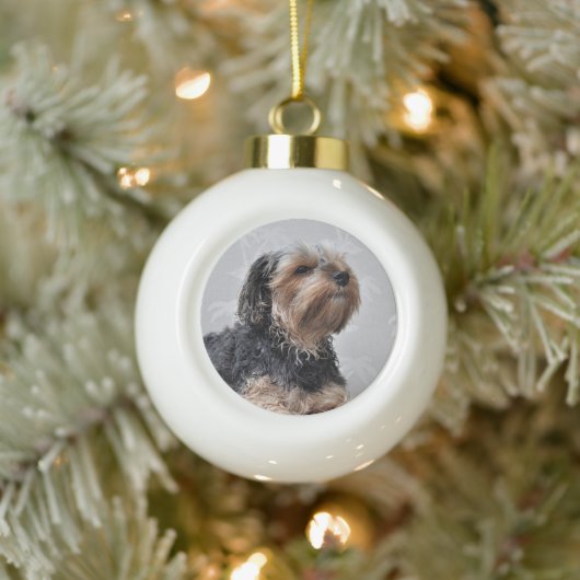 Niedlich Yorkie Yorkshire Terrier Sunbaden Keramik Kugel-Ornament (Baum)