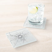 Niedlich zerbrochenes Glas mit Loch Glasuntersetzer (Schrägansicht)