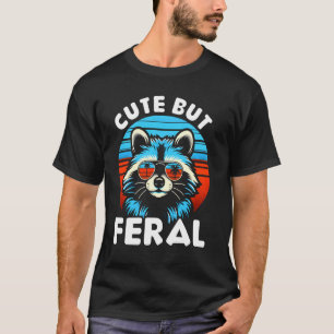Niedliche, aber wilde, farbenfrohe Racoon mit Sonn T-Shirt