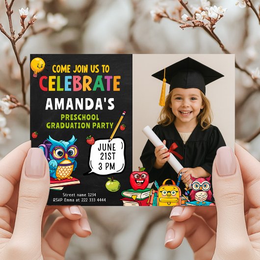 Niedliche Abschluss-Vorschulfeier mit Foto Einladung