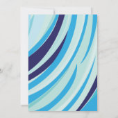 Niedliche Abstrakte Blue Stripe Beach Hochzeit Einladung (Rückseite)