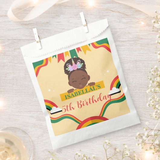 Niedliche afro einhornamerikanische Mädchen Geburt Geschenktütchen (Ausgeschnitten)