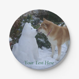 niedliche Akita küssende Snowman-Akita-Fotografie Pappteller