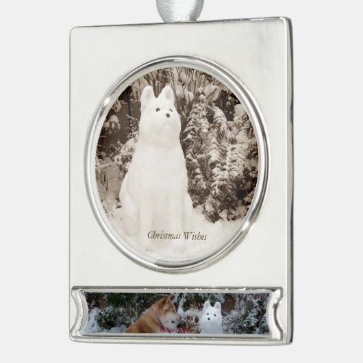 niedliche akita sitzend Schneehunde Banner-Ornament Silber (Links)