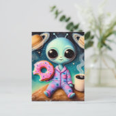 Niedliche Alien mit Kaffee und Donut im Weltraum Postkarte (Stehend Vorderseite)