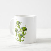 Niedliche animierte Außerirdischen Kaffeetasse (Vorderseite Links)