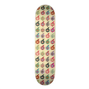 Niedliche Äpfel in der Retro Art Skateboard