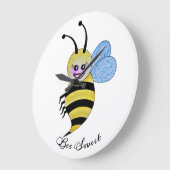 Niedliche Aquarellbiene mit fröhlichem Lächeln Große Wanduhr (Winkel)