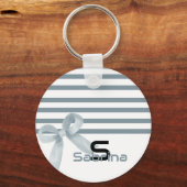 Niedliche Aquarellfarbe Blue Bow Stripes Schlüsse Schlüsselanhänger (Vorderseite)