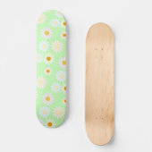 Niedliche Aquarellfarben Daisy Pattern Grün Skateboard (Vorderseite)