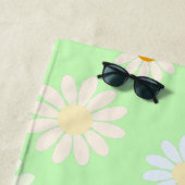 Niedliche Aquarellfarben Daisy Pattern Grün Strandtuch (Beispiel)