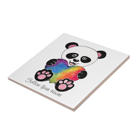 Niedliche Aquarellpanda mit Regenbogenherz Fliese (Seite)
