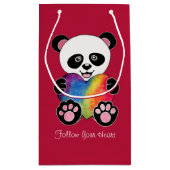 Niedliche Aquarellpanda mit Regenbogenherz Kleine Geschenktüte (Rückseite)