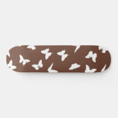 Niedliche Ästhetik der weißen Schmetterlingsbraun Skateboard (Horizontal)