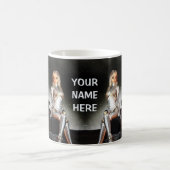 Niedliche Astronautin glücklich Kaffeetasse (Mittel)