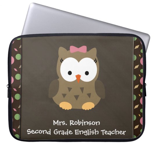 Niedliche Baby-Mädchen-Eule, rosa/Grün/Brown Laptopschutzhülle (Vorderseite)