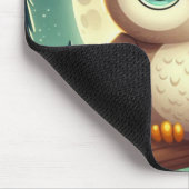 Niedliche Babyeule nachts mit Mond Mousepad (Ecke)