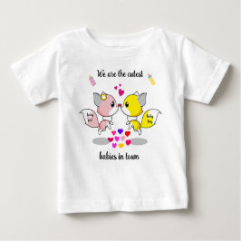 Niedliche Babyfüchse Küssen mit bunten Rückdrucken Baby T-shirt