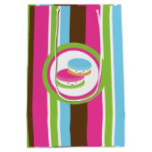 Niedliche Bäckerei Macaroons Spaß Streifen Mittlere Geschenktüte (Rückseite)