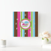 Niedliche Bäckerei Macaroons Spaß Streifen Quadratische Wanduhr (Zuhause)