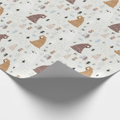 Niedliche Bären im Holzmuster Geschenkpapier (Ecke)