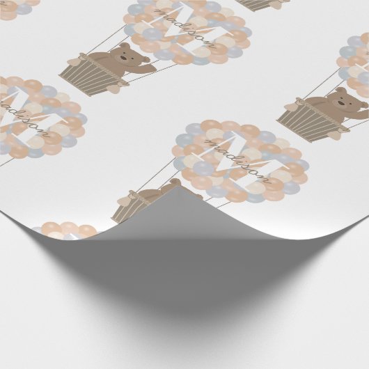 Niedliche Bärenballons Monogramm Geschlecht Neutra Geschenkpapier (Ecke)