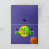 Niedliche Basset-Hunde auf der sonnigen Halloween- Karte (Innenseite)