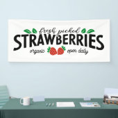 Niedliche Bauer, frisch gepflücktes Erdbeerbanner Banner (Messe)