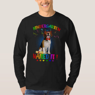 Niedliche Beagle Abschluss Klasse 22 Kindergarten  T-Shirt