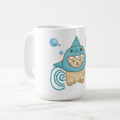 Niedliche Beige-Katze in Haikostüme, Wassermeer zu Kaffeetasse (Vorderseite Links)