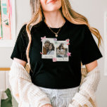 Niedliche benutzerdefinierte Fotos und Textübergab T-Shirt<br><div class="desc">Erstellen Sie mit unserem Custom Foto Shirt für Paare einen zeitlosen Sake! Personalisieren Sie es mit Ihrem Lieblingspärchen in einem Retro-inspirierten Design, perfekt für Jubiläen, Valentinstag, oder einfach nur weil. Sie können es mit Ihren Fotos und Text anpassen. Dieses Shirt ist ein einzigartiges Geschenk zum Feiern der Liebe. Dieses trendige...</div>