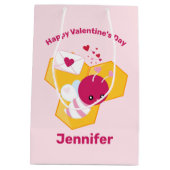 Niedliche Biene mit rosafarbenen Herzklopfen Mittlere Geschenktüte (Rückseite)