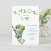 Niedliche Big Eyes Chameleon jeden Alters Junge Ge Einladung (Stehend Vorderseite)