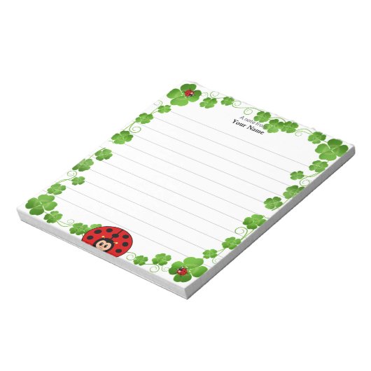 Niedliche Blätter Ladybug und Clover Lined Notizblock (Rotiert)