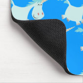Niedliche blaue Cartoonunicorn-Herde!! mousepad (Ecke)