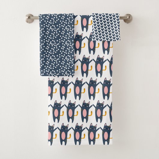 Niedliche blaue Katzen, Herzen und Punkte Badhandtuch Set (Insitu)