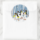 Niedliche blaue Musiker Pinguine Schnee Spaß Ferie Runder Aufkleber (Tasche)