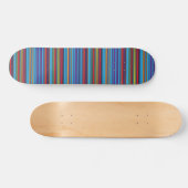 Niedliche blaue violette Streifen Skateboard (Horizontal)