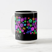 Niedliche Blume für Color Pop - personalisierte Um Zweifarbige Tasse (Vorderseite Links)