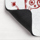 Niedliche Blumenlephäre in Burgund Rot Mousepad (Ecke)