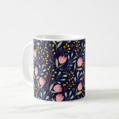 Niedliche Blüte: Farbenfrohe Blume Muster. Kaffeetasse (Vorderseite Links)