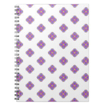 Niedliche Boho-Notebooks mit farbigen Mustern