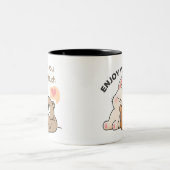 Niedliche Braunbär-Liebe Zweifarbige Tasse (Mittel)