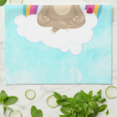 Niedliche braune Fahne, meditierend auf einer Wolk Geschirrtuch (Gefaltet)